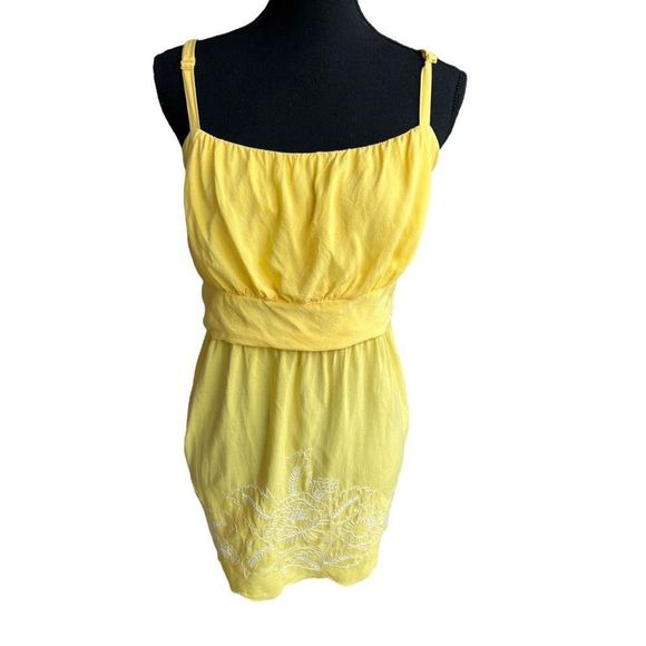 Torrid Women's Yellow Spaghetti Strap Embroidered Floral Tunic Top Size 2 - Picture 8 of 12